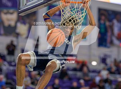 Thumbnail 3 in La Lumiere vs. IMG Academy (City of Palms Classic) photogallery.