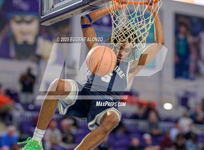 Thumbnail 1 in La Lumiere vs. IMG Academy (City of Palms Classic) photogallery.