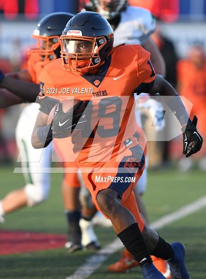 Thumbnail 3 in Williamsville North @ Bennett/Olmsted/Middle Early College/East photogallery.