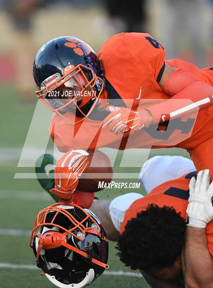 Thumbnail 3 in Williamsville North @ Bennett/Olmsted/Middle Early College/East photogallery.