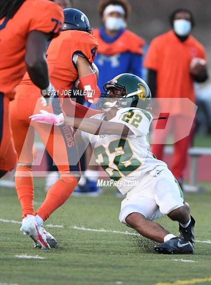 Thumbnail 3 in Williamsville North @ Bennett/Olmsted/Middle Early College/East photogallery.