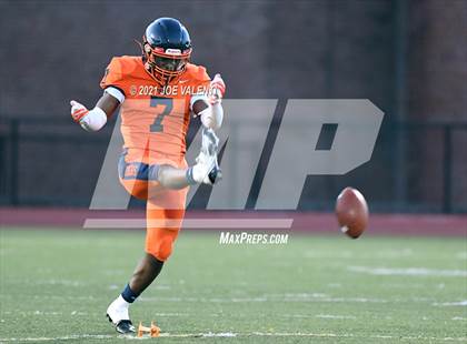 Thumbnail 2 in Williamsville North @ Bennett/Olmsted/Middle Early College/East photogallery.