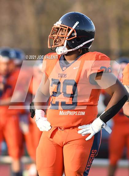 Thumbnail 2 in Williamsville North @ Bennett/Olmsted/Middle Early College/East photogallery.