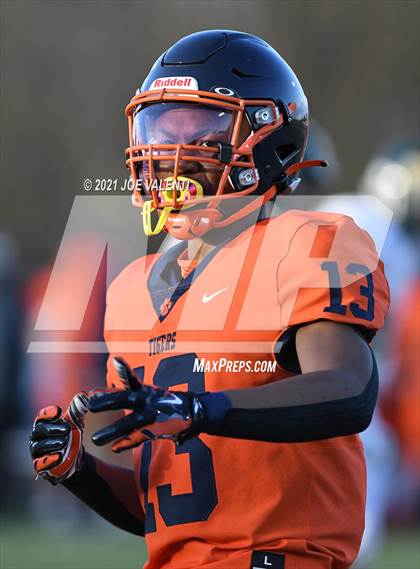 Thumbnail 1 in Williamsville North @ Bennett/Olmsted/Middle Early College/East photogallery.