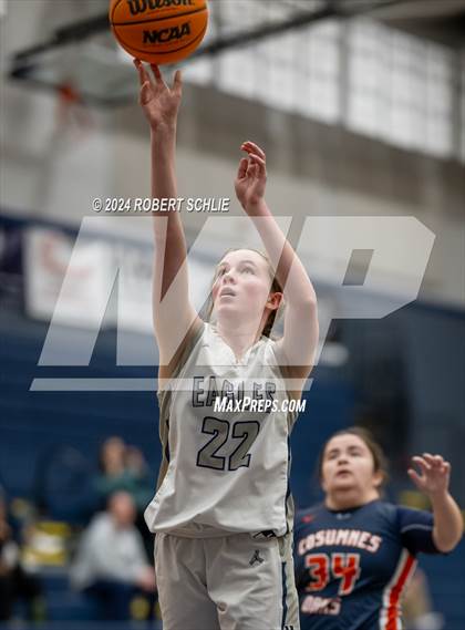 Thumbnail 2 in Cosumnes Oaks @ Vista del Lago photogallery.
