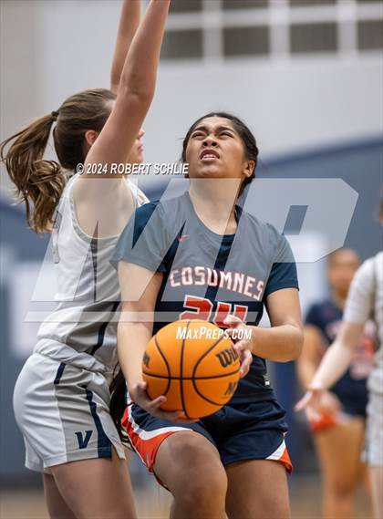 Thumbnail 2 in Cosumnes Oaks @ Vista del Lago photogallery.