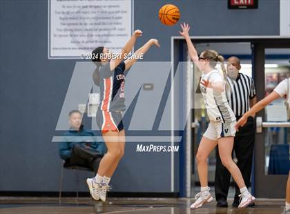 Thumbnail 3 in Cosumnes Oaks @ Vista del Lago photogallery.