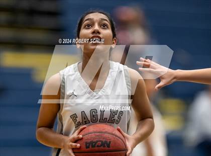 Thumbnail 2 in Cosumnes Oaks @ Vista del Lago photogallery.