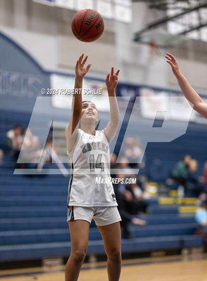 Thumbnail 1 in Cosumnes Oaks @ Vista del Lago photogallery.