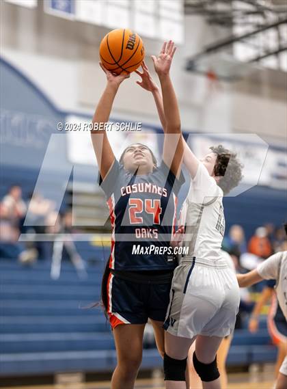 Thumbnail 2 in Cosumnes Oaks @ Vista del Lago photogallery.