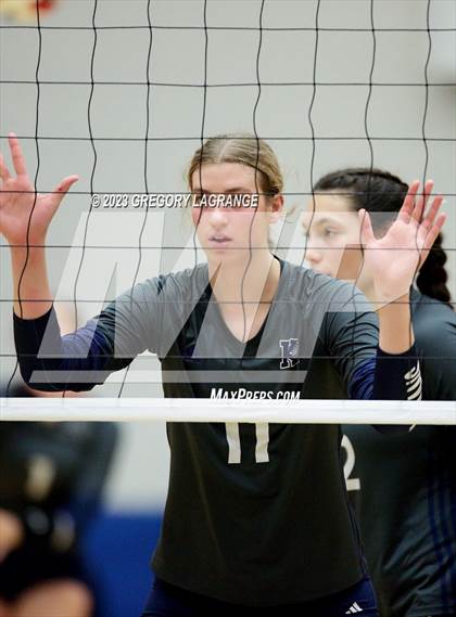 Thumbnail 3 in Keller vs Flower Mound (UIL 6A Volleyball Regional Semifinals) photogallery.