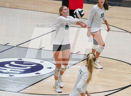 Thumbnail 1 in Benton Central vs. Floyd Central (Bulldog Challenge) photogallery.
