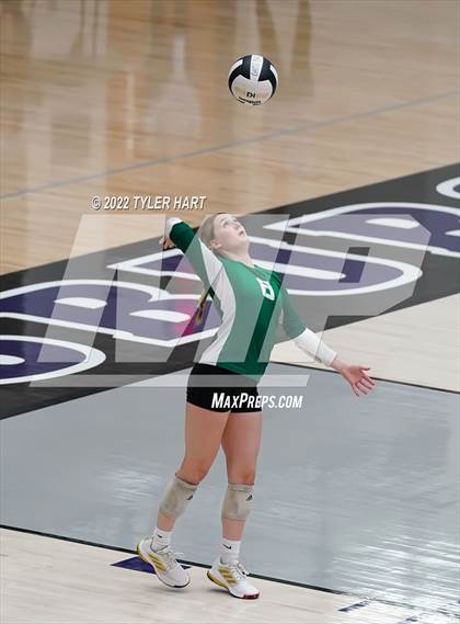 Thumbnail 1 in Benton Central vs. Floyd Central (Bulldog Challenge) photogallery.