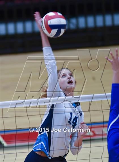 Thumbnail 1 in Johnson [Claudia Taylor] vs MacArthur [Douglas] (NEISD Tournament) photogallery.