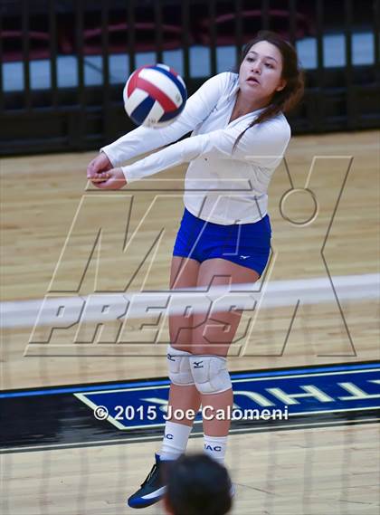 Thumbnail 3 in Johnson [Claudia Taylor] vs MacArthur [Douglas] (NEISD Tournament) photogallery.