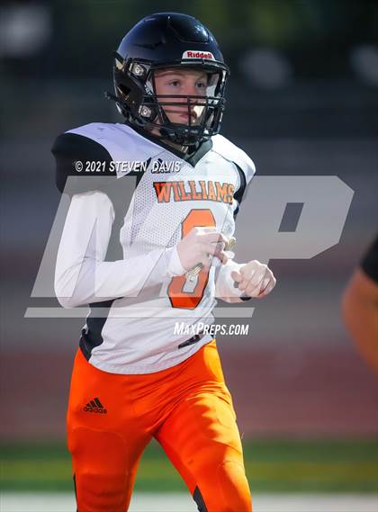 Thumbnail 2 in Williams vs. St. David (AIA 1A Semifinal) photogallery.