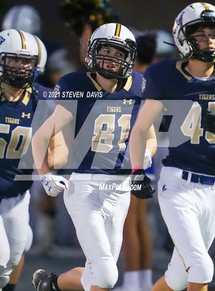 Thumbnail 1 in Williams vs. St. David (AIA 1A Semifinal) photogallery.