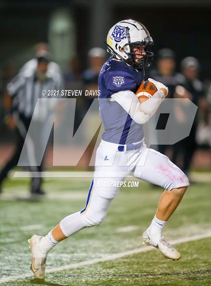 Thumbnail 1 in Williams vs. St. David (AIA 1A Semifinal) photogallery.