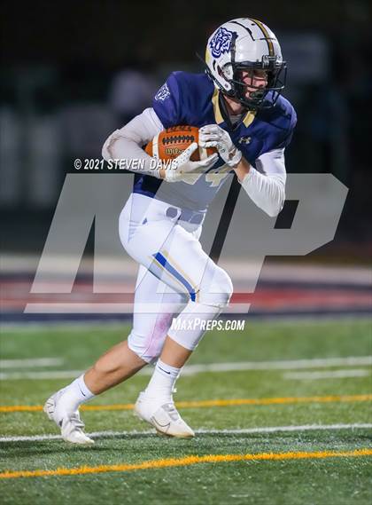 Thumbnail 3 in Williams vs. St. David (AIA 1A Semifinal) photogallery.