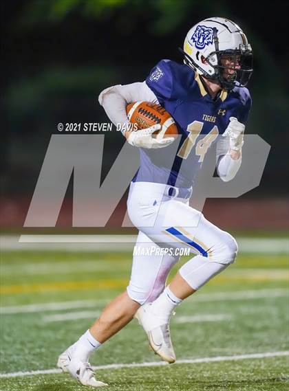 Thumbnail 1 in Williams vs. St. David (AIA 1A Semifinal) photogallery.