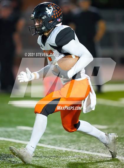 Thumbnail 1 in Williams vs. St. David (AIA 1A Semifinal) photogallery.