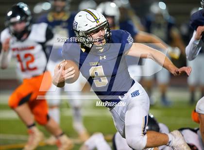 Thumbnail 2 in Williams vs. St. David (AIA 1A Semifinal) photogallery.