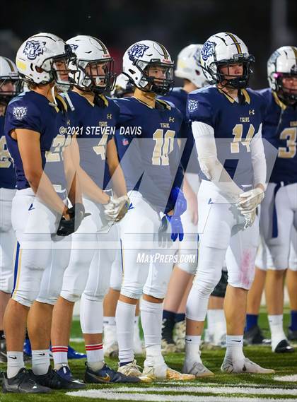Thumbnail 2 in Williams vs. St. David (AIA 1A Semifinal) photogallery.