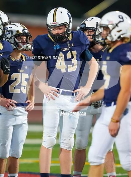 Thumbnail 1 in Williams vs. St. David (AIA 1A Semifinal) photogallery.