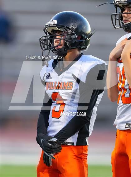 Thumbnail 2 in Williams vs. St. David (AIA 1A Semifinal) photogallery.