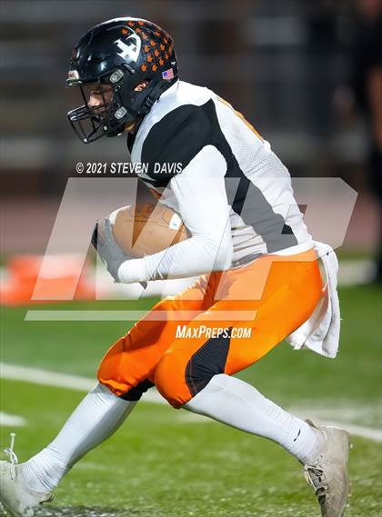 Thumbnail 2 in Williams vs. St. David (AIA 1A Semifinal) photogallery.