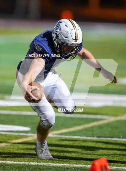 Thumbnail 2 in Williams vs. St. David (AIA 1A Semifinal) photogallery.