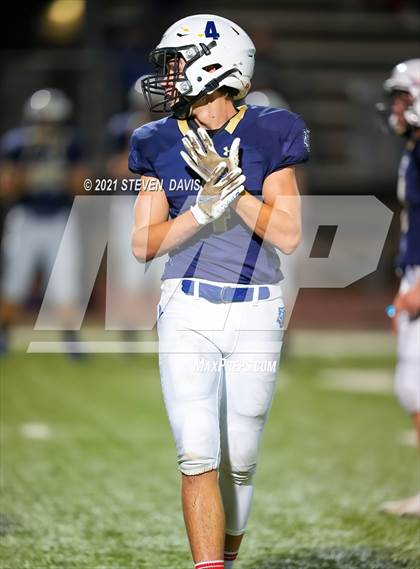 Thumbnail 3 in Williams vs. St. David (AIA 1A Semifinal) photogallery.