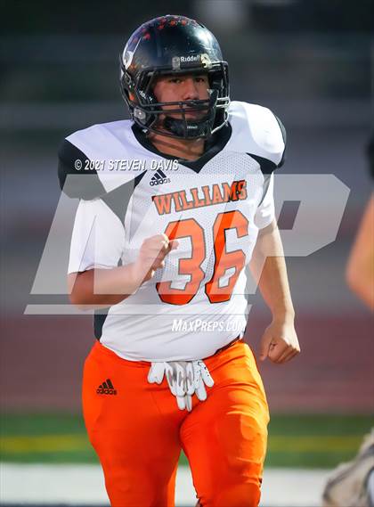 Thumbnail 3 in Williams vs. St. David (AIA 1A Semifinal) photogallery.