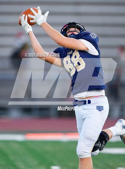 Thumbnail 2 in Williams vs. St. David (AIA 1A Semifinal) photogallery.