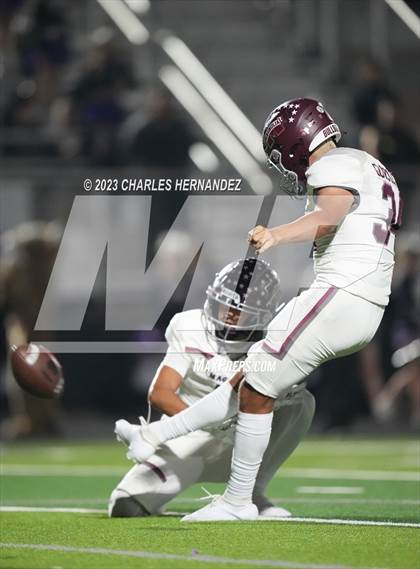 Thumbnail 2 in Magnolia @ College Station (UIL 5A Division I Region 3 Area Playoff) photogallery.