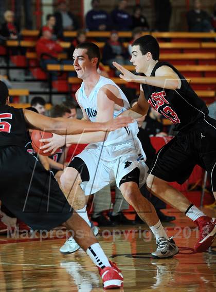 Thumbnail 3 in Blue Valley West vs. East (McPherson Invitational) photogallery.