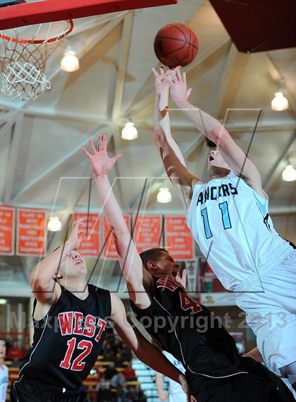 Thumbnail 2 in Blue Valley West vs. East (McPherson Invitational) photogallery.