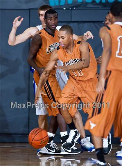 Thumbnail 1 in Dobie vs. Dickinson (McDonald's Texas Invitational) photogallery.