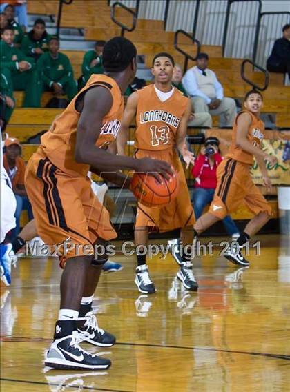 Thumbnail 2 in Dobie vs. Dickinson (McDonald's Texas Invitational) photogallery.