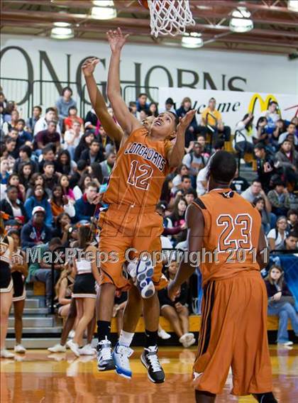 Thumbnail 1 in Dobie vs. Dickinson (McDonald's Texas Invitational) photogallery.