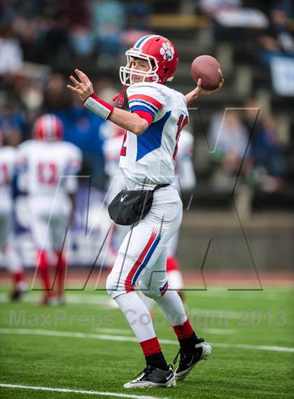 Thumbnail 2 in Fortuna vs. Saint Mary's (CIF NCS D4 Final) photogallery.