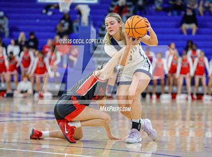 Thumbnail 1 in River Ridge vs. Milton (GHSA 5A Semifinal) photogallery.