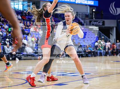 Thumbnail 1 in River Ridge vs. Milton (GHSA 5A Semifinal) photogallery.