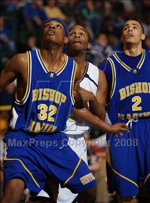 Thumbnail 2 in Niagara Falls vs Bishop Maginn (NYSPHSAA Class AA Final) photogallery.