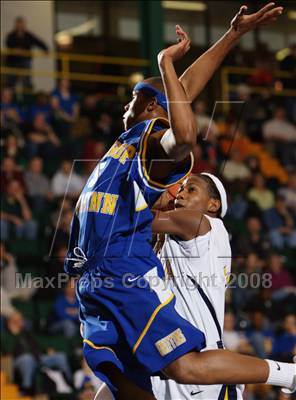 Thumbnail 3 in Niagara Falls vs Bishop Maginn (NYSPHSAA Class AA Final) photogallery.