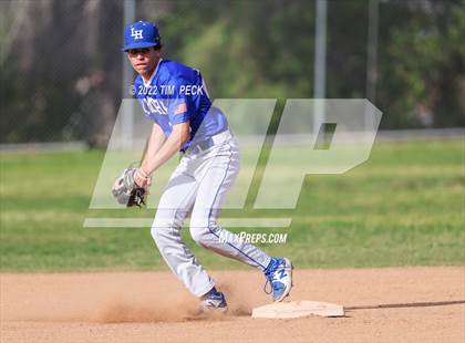 Thumbnail 1 in La Habra @ Canyon photogallery.