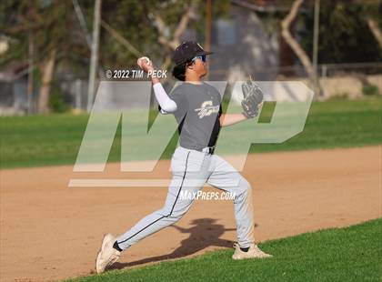 Thumbnail 2 in La Habra @ Canyon photogallery.