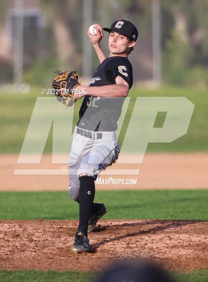 Thumbnail 1 in La Habra @ Canyon photogallery.