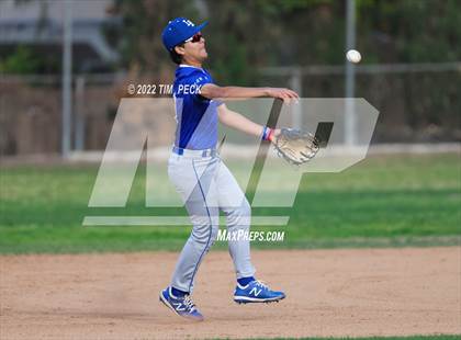 Thumbnail 3 in La Habra @ Canyon photogallery.