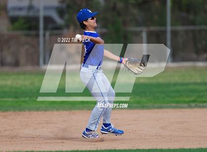 Thumbnail 2 in La Habra @ Canyon photogallery.